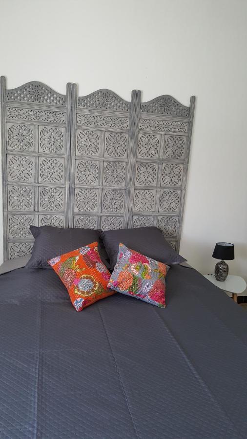 Appartement Avec Terrasse Quartier Montplaisir 阿爾勒 外观 照片