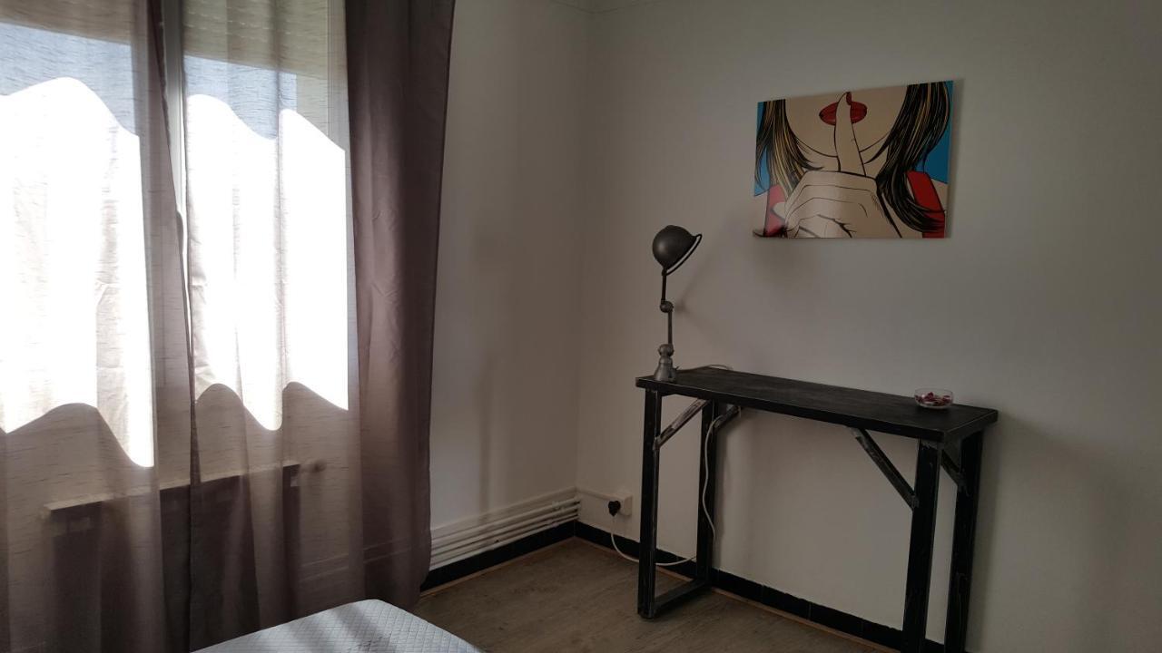 Appartement Avec Terrasse Quartier Montplaisir 阿爾勒 外观 照片
